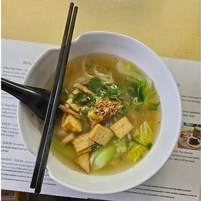 #8-Vegetarian Khao Piak Sen.