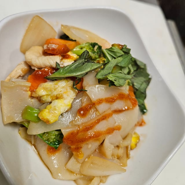 QB-#1-Khua Fer - aka Drunken Noodles.